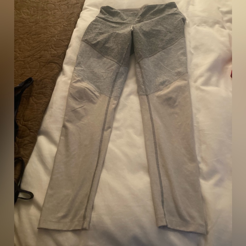 Outdoor voices leggings size M